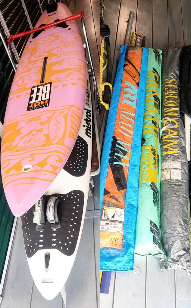 Complete windsurf set: 2 boards, 4 sails, masts, booms, Watersport en Boten, Windsurfen, Ophalen, 250 tot 300 cm, Gebruikt, Met draagtas
