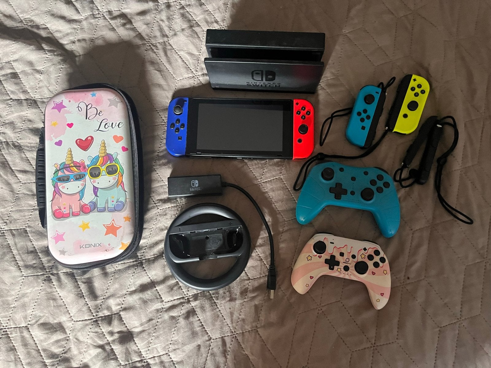 Nintendo Switch 2019 Upgrade met extra controllers en games, Met 3 controllers of meer, Ophalen, Switch 2019 Upgrade, Gebruikt