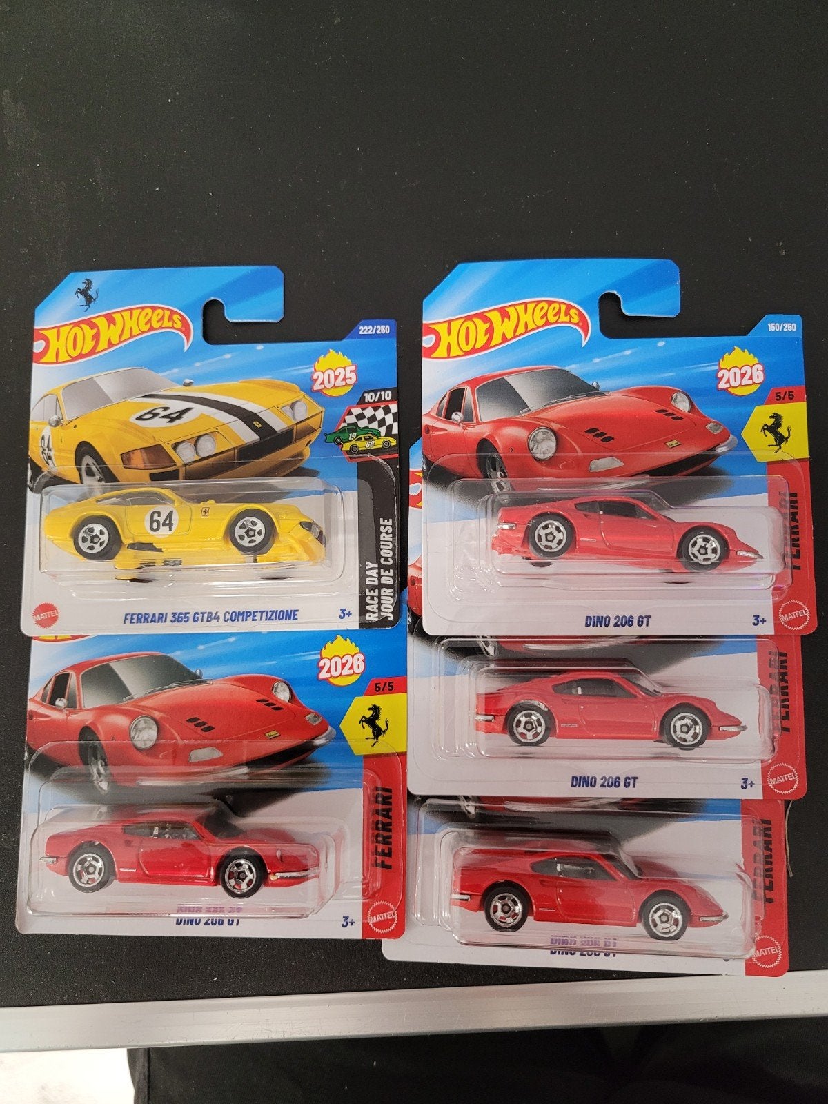 ferrari dino 206 GT/365 GTB4 hot wheels nieuw, Hobby en Vrije tijd, Modelauto's | Overige schalen, Ophalen of Verzenden, Nieuw