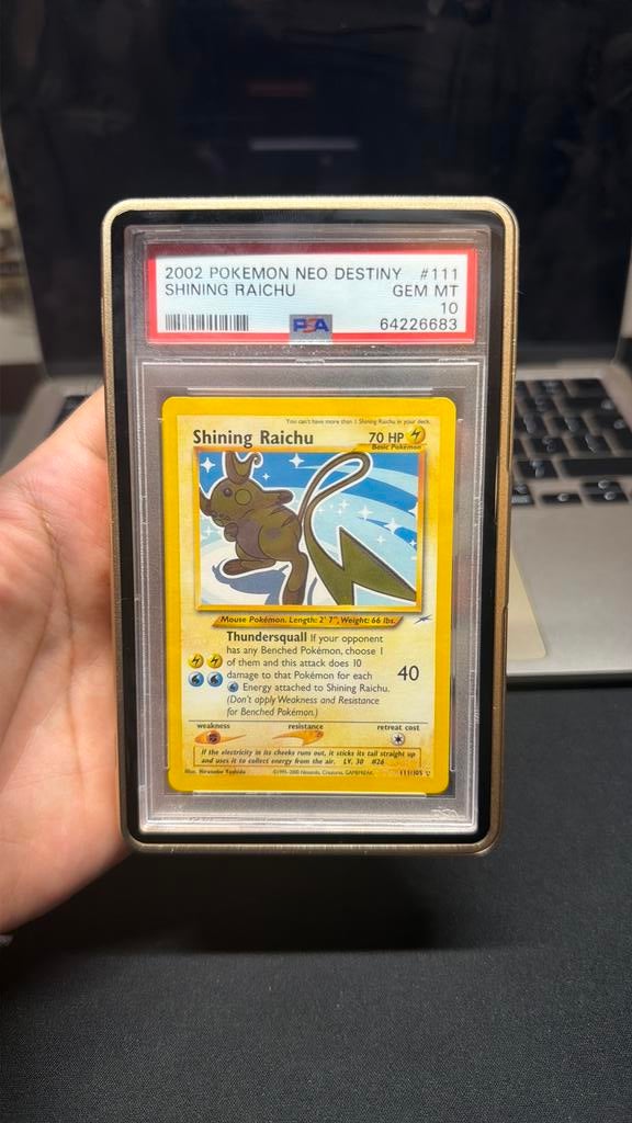 2002 Pokemon Neo Destiny Shining Raichu Holo 111 PSA 10, Ophalen of Verzenden, Nieuw, Losse kaart, Foil