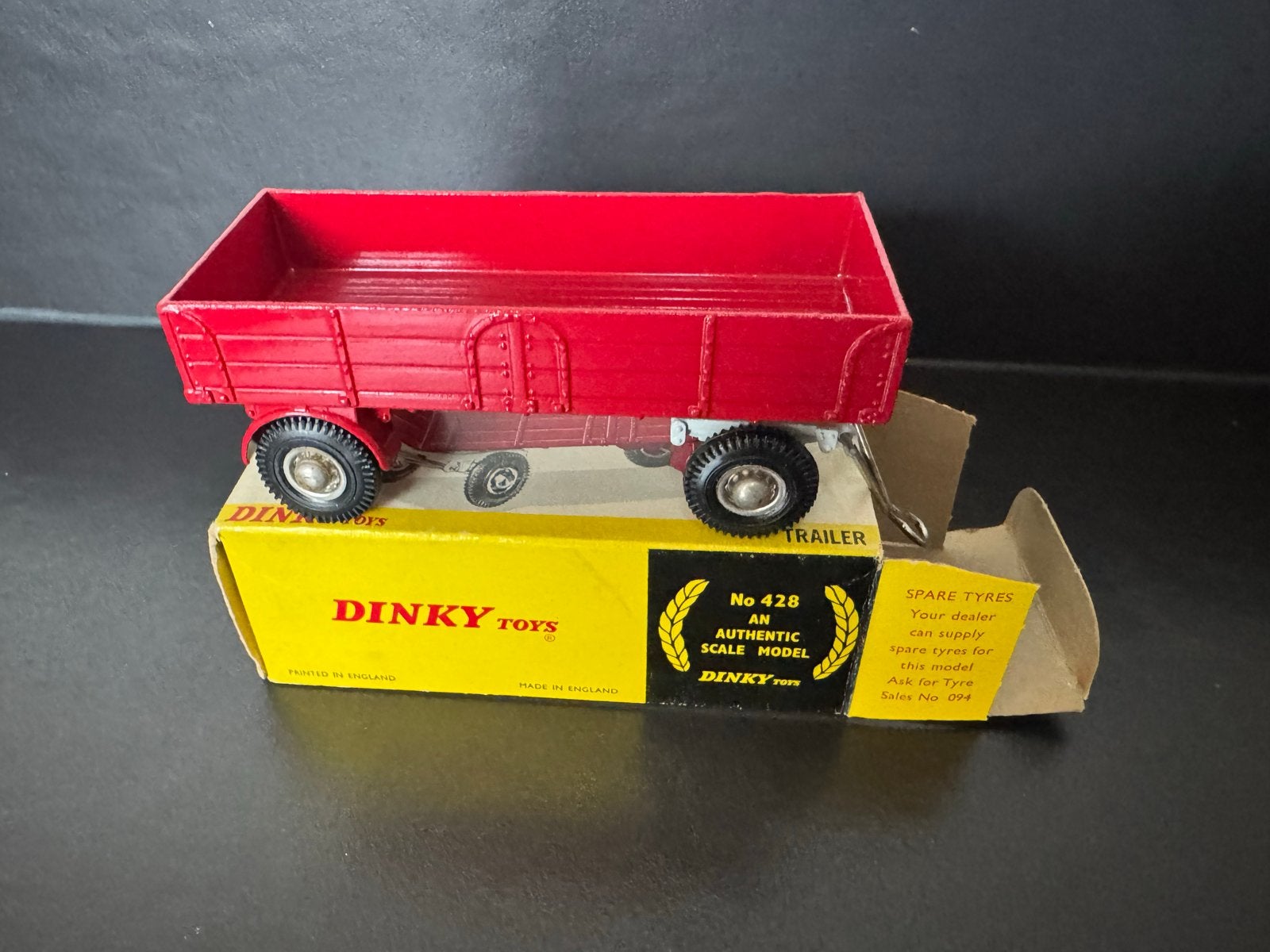Dinky Toys 428 Trailer met originele doos, Hobby en Vrije tijd, Modelauto's | 1:43, Ophalen of Verzenden, Nieuw, Overige typen