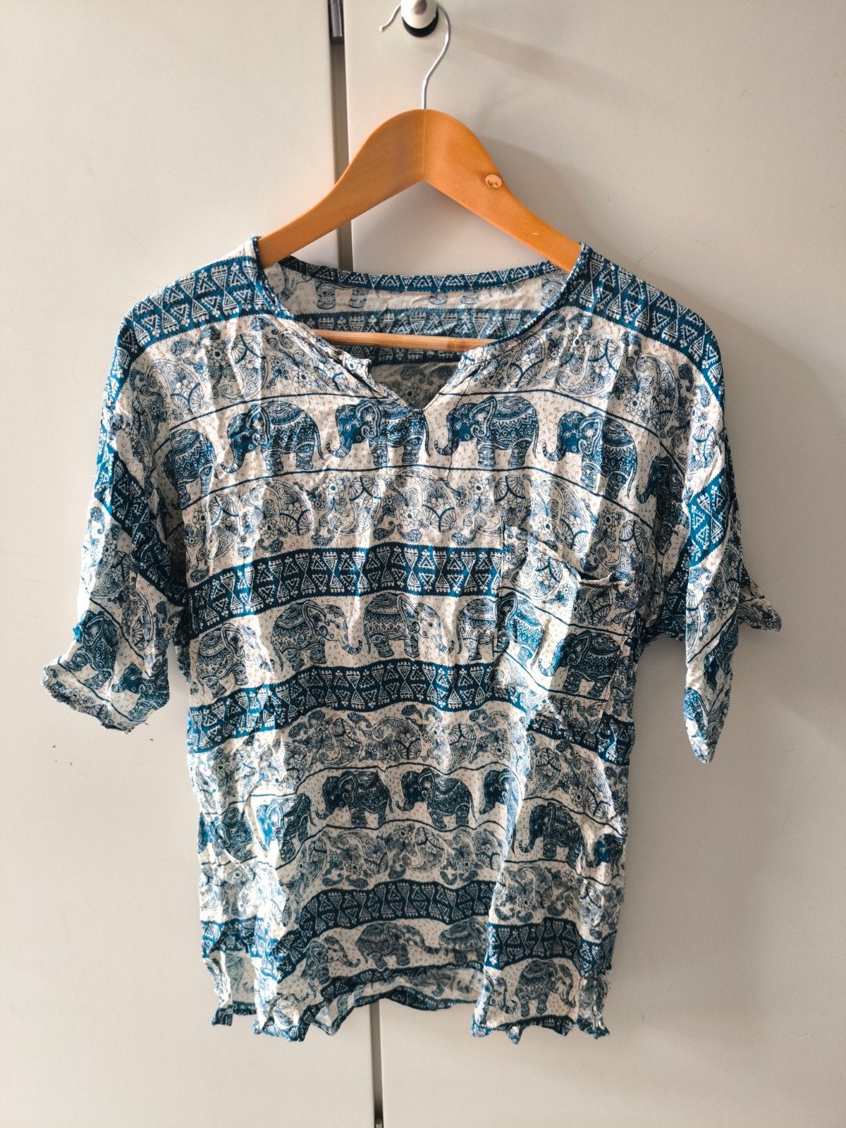 Uniek olifantenprint shirt - Thailand stijl - Maat M, Ophalen of Verzenden, Zo goed als nieuw, Onbekend