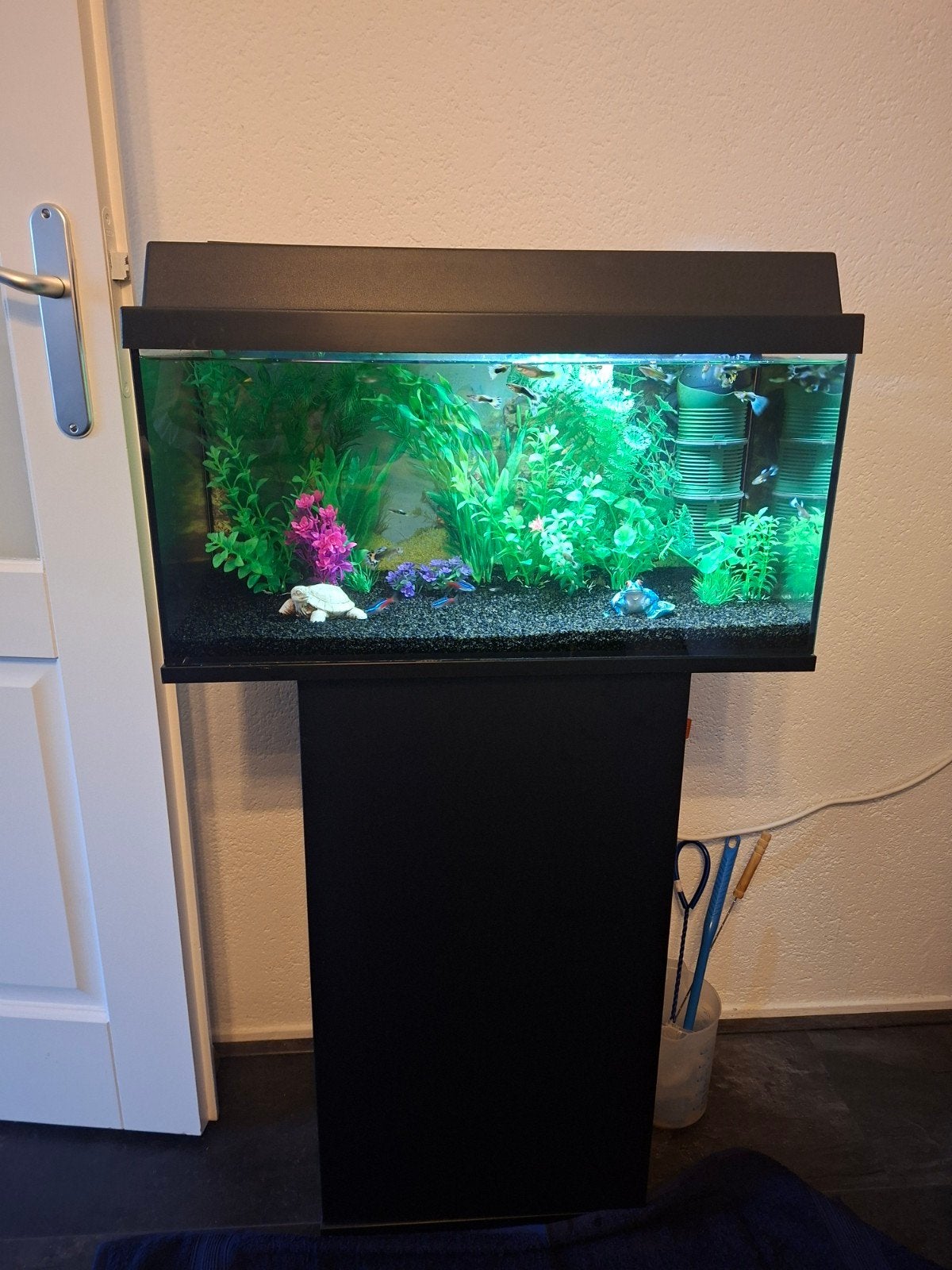Visaquarium compleet met onderkast., Ophalen of Verzenden, Zo goed als nieuw, Leeg aquarium, Juwel