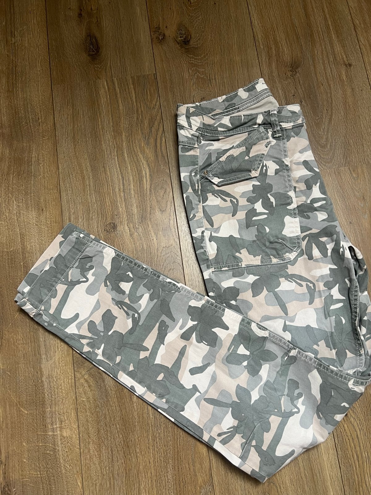 Summum Woman Camouflage Broek Maat 36, Ophalen of Verzenden, Zo goed als nieuw, Maat 36 (S), Lang