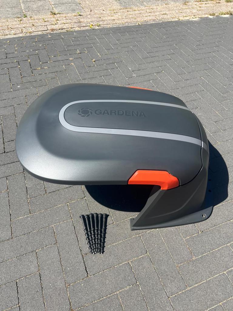 Gardena Garage voor robotmaaier SILENO city / life, Tuin en Terras, Robotmaaiers, Ophalen of Verzenden, Zo goed als nieuw, 20 tot 25 cm