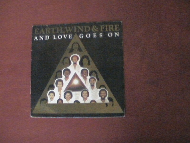 earth,wind & fire jukebox single and love goes on uit 1980, Ophalen of Verzenden, Zo goed als nieuw, Pop