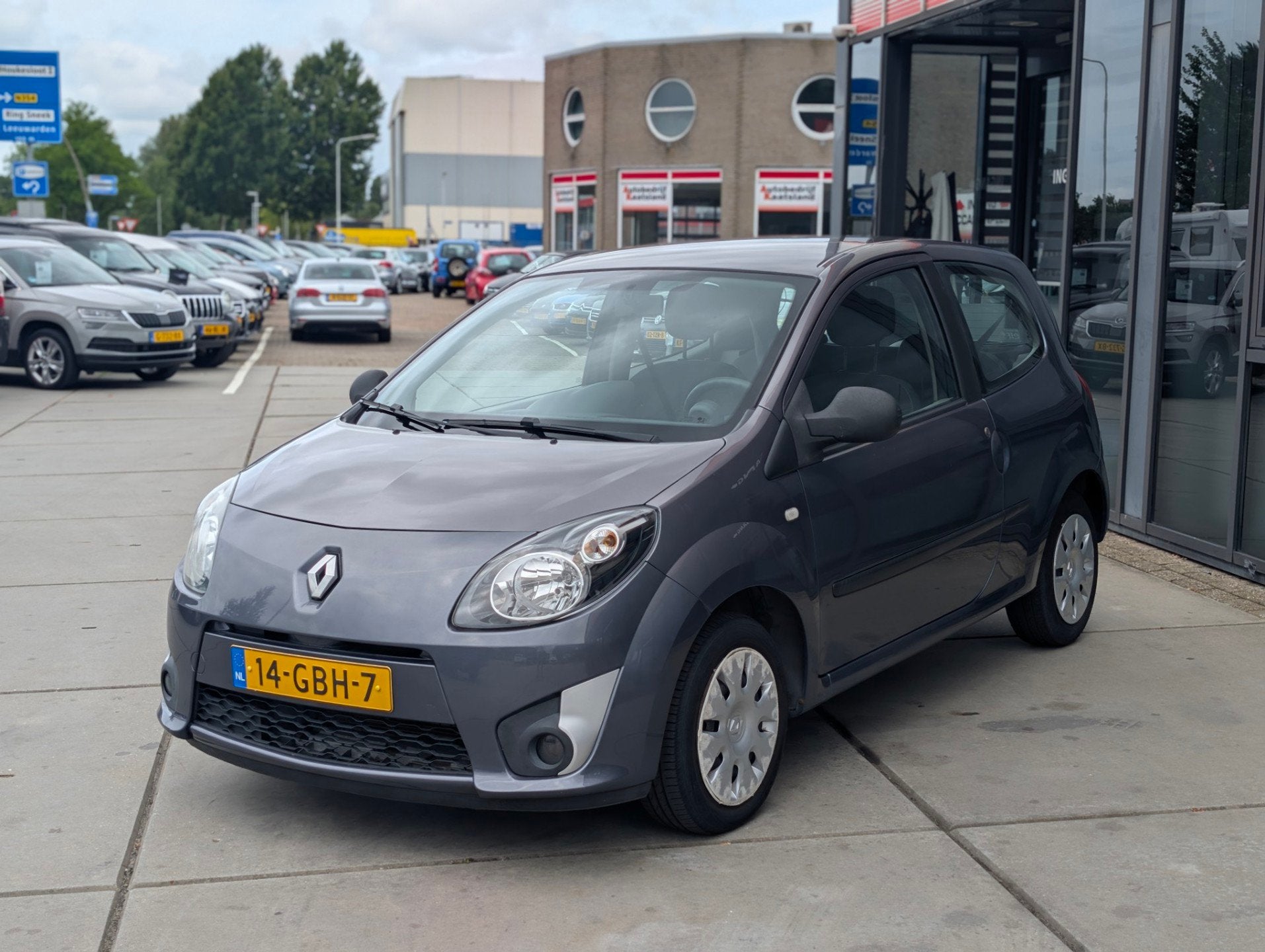 Renault Twingo 1.2 Dynamique - Airco - Elektrische ramen, Voorwielaandrijving, Gebruikt, 4 cilinders, Origineel Nederlands