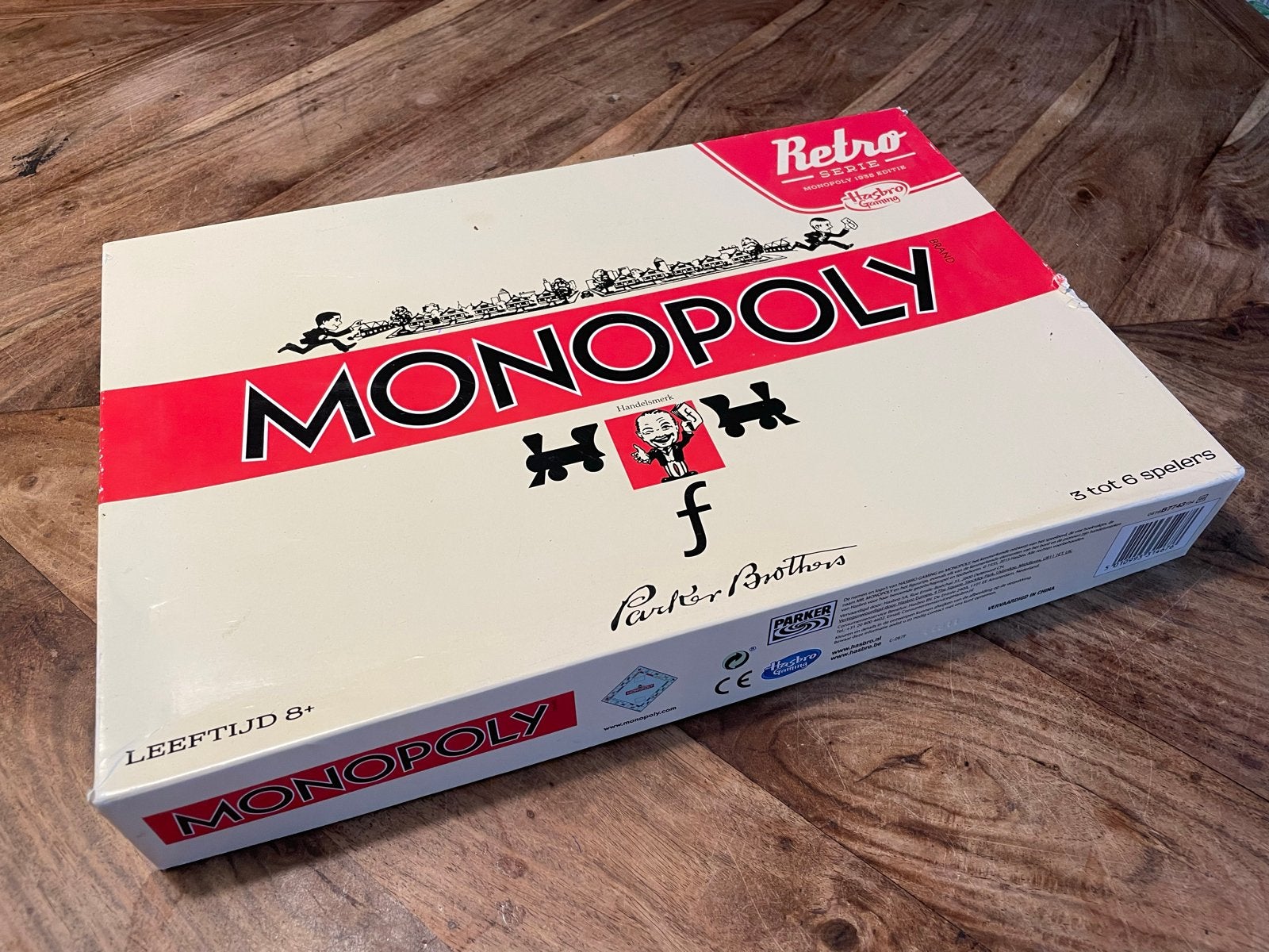 Monopoly Retro Editie 1935 - 80 jaar editie 2015, Vijf spelers of meer, Ophalen of Verzenden, Zo goed als nieuw