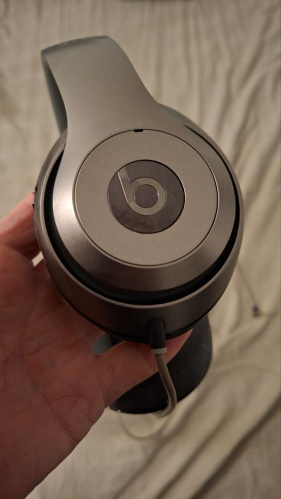 Beats Studio koptelefoon - Grijs, Audio, Tv en Foto, Koptelefoons, Ophalen of Verzenden, Gebruikt, Over oor (circumaural), Beats