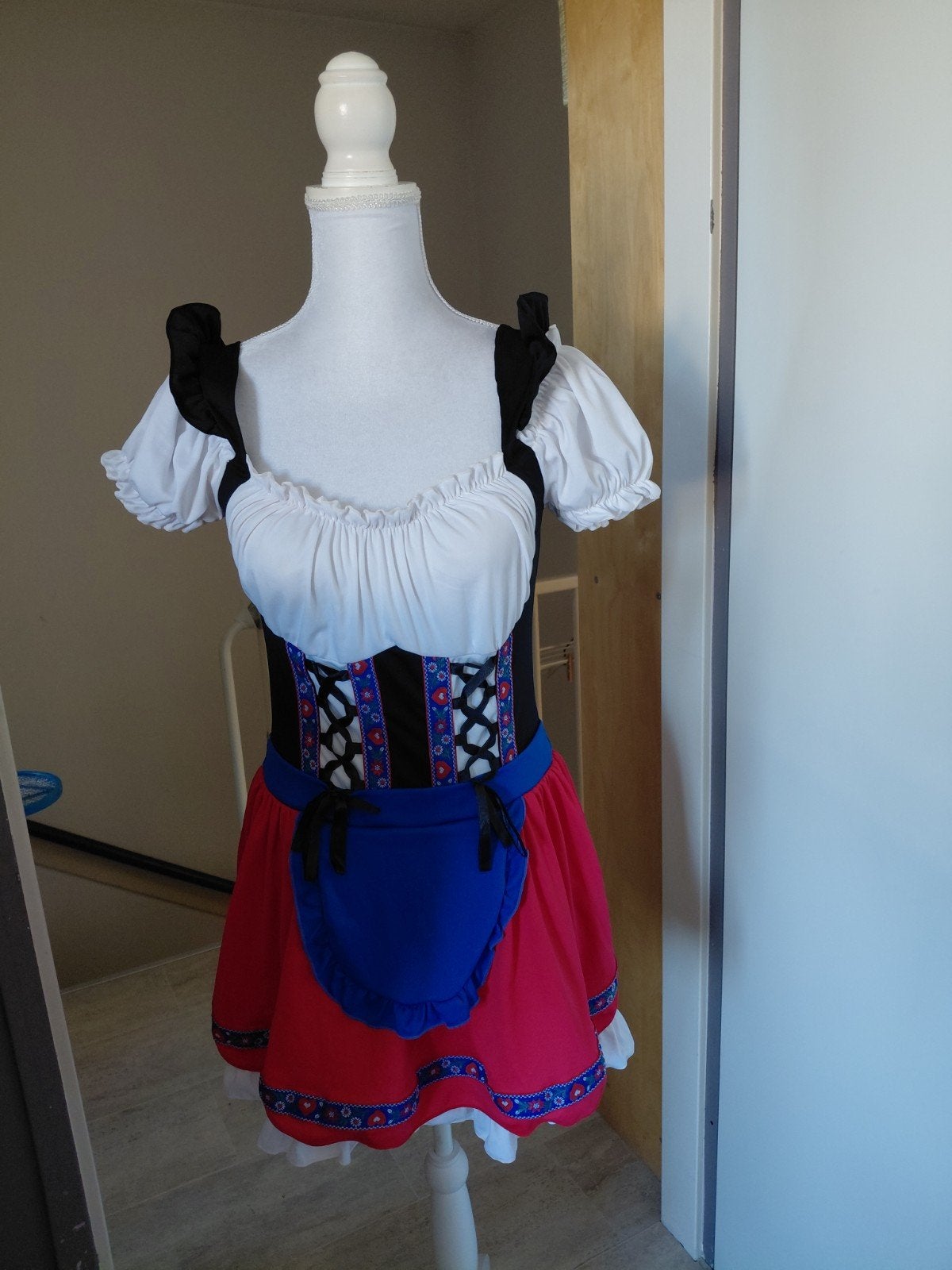 Oktoberfest Dirndl Jurk Maat M - Zo goed als nieuw, Maat 38/40 (M), Ophalen of Verzenden, Kleding, Overige thema's