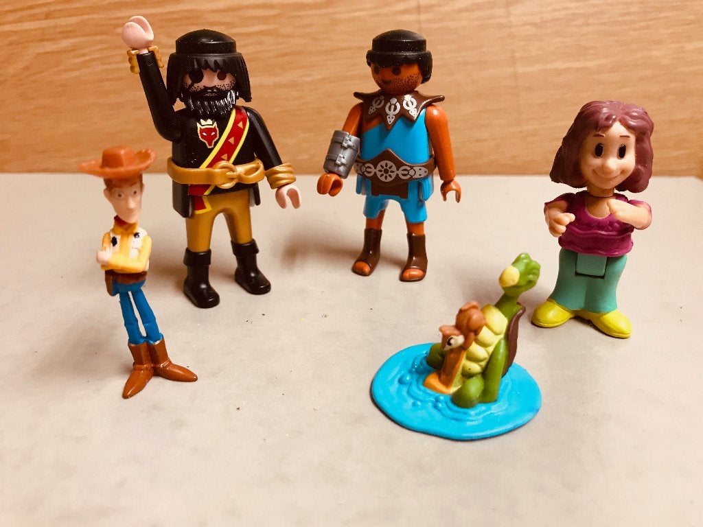 Diverse speelfiguren: Playmobil, Woody, Dora en meer, Ophalen of Verzenden, Gebruikt