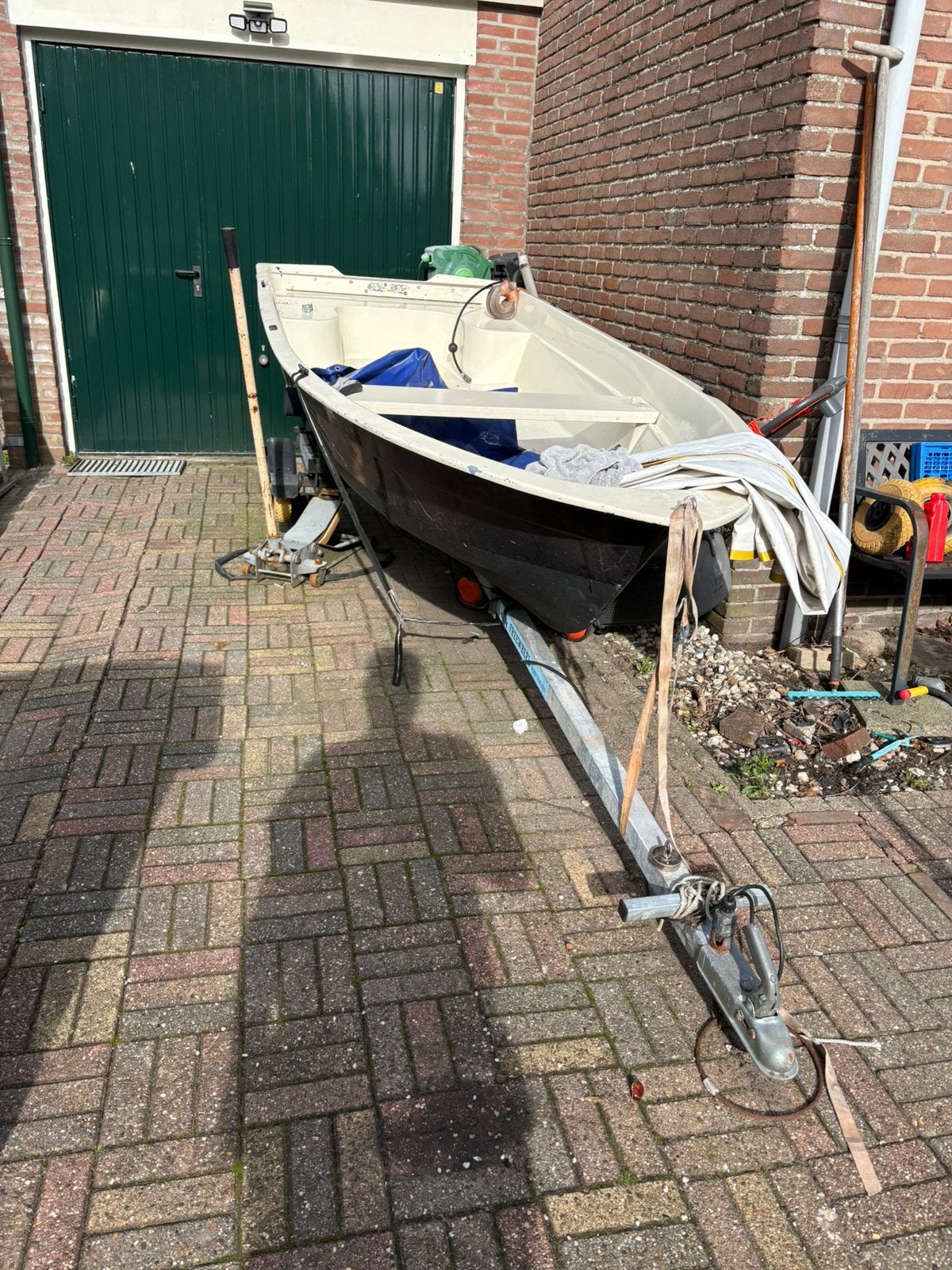 Boot zonder moter met trailer!!, Watersport en Boten, Ophalen, Zo goed als nieuw, Motor en Techniek, Motorboot