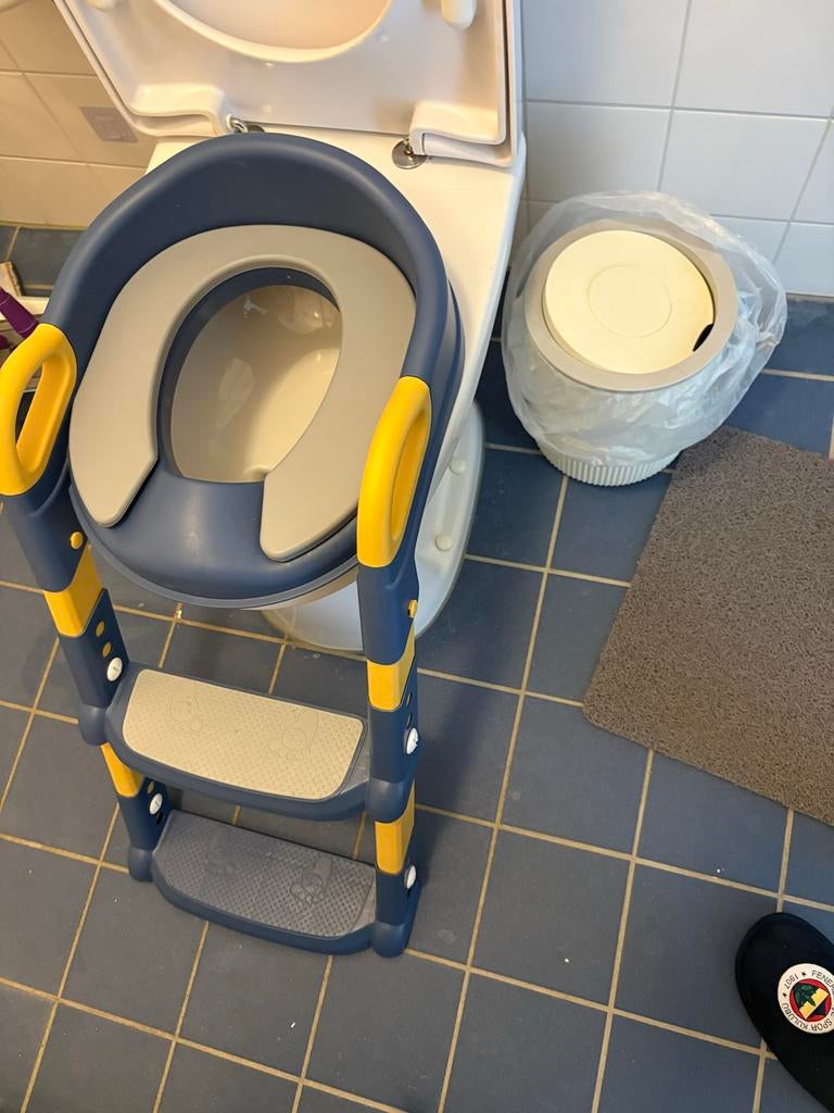 Wc verkleiner met trapje, Ophalen of Verzenden, Gebruikt