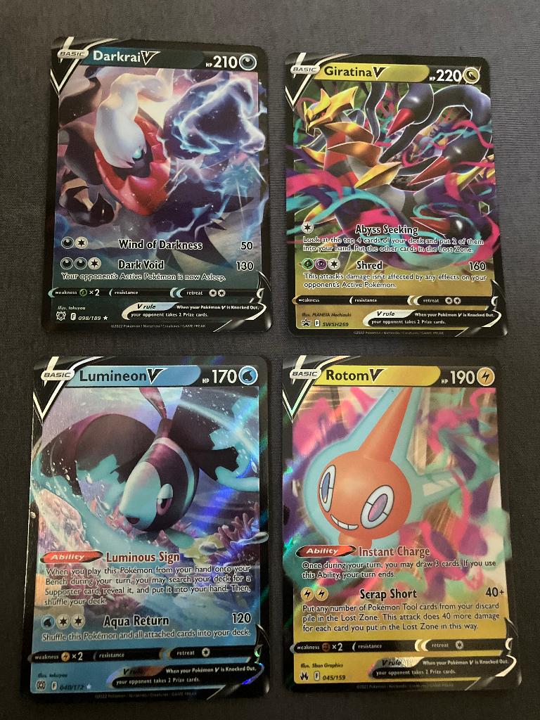 Setje Pokemon V kaarten, Ophalen of Verzenden, Zo goed als nieuw, Meerdere kaarten