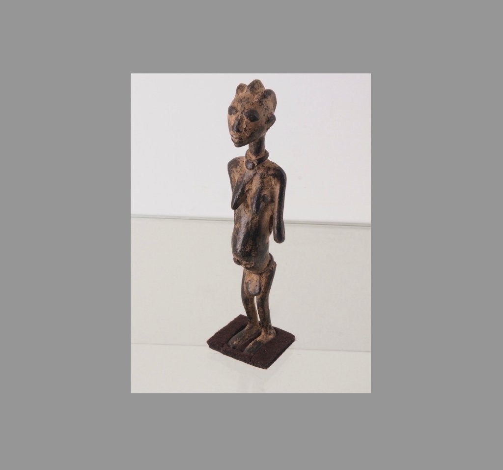 Brons Dogon vrouw fig. met kind, Mali (170305-06), Bruin, Afrika, Handgemaakt, 17 cm