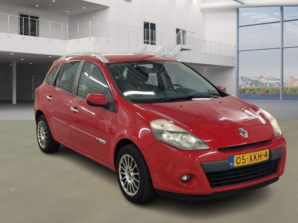 Renault Clio Estate 1.5 dCi Authentique, Voorwielaandrijving, Gebruikt, 4 cilinders, Origineel Nederlands