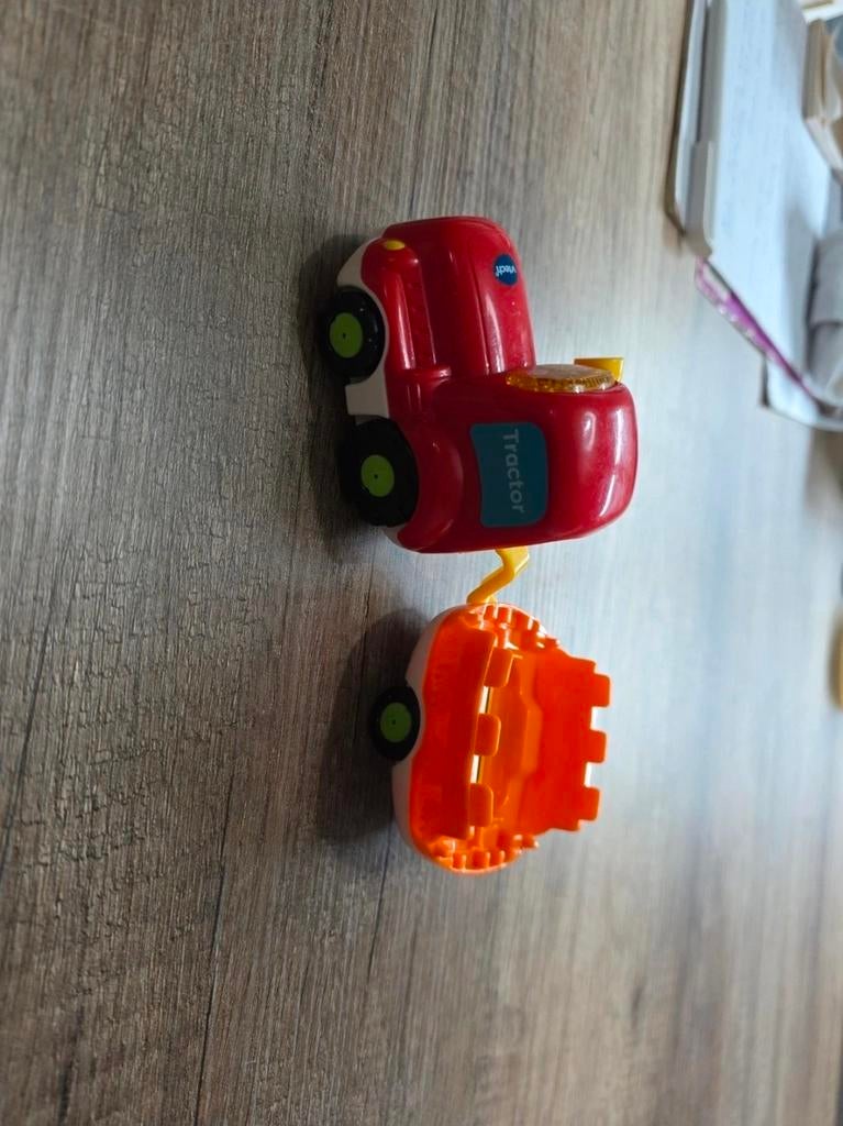 VTech Toet Toet Auto Tractor met aanhanger, Kinderen en Baby's, Speelgoed | Vtech, Ophalen of Verzenden, Zo goed als nieuw, 6 maanden tot 2 jaar