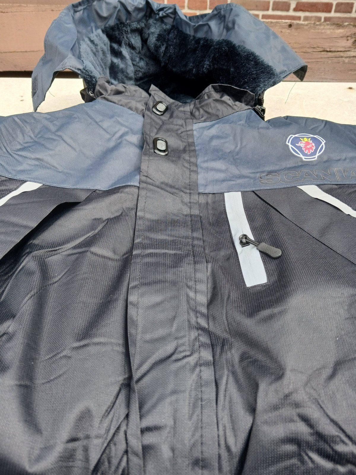 Ik heb een jas van scania te koop, Ophalen of Verzenden, Zo goed als nieuw, Blauw