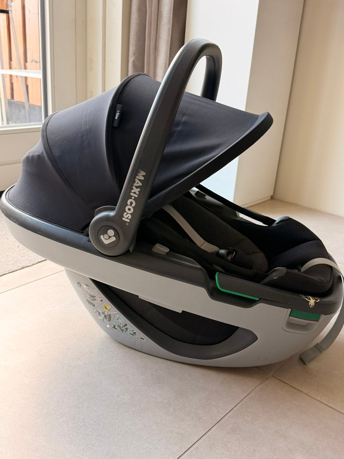 Maxi cosi Coral, Ophalen, Autogordel, Zo goed als nieuw, 0 t/m 13 kg