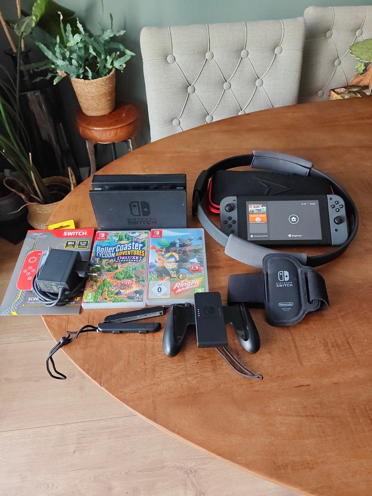 Nintendo Switch met accessoires en games, Ophalen, Met 2 controllers, Switch Original, Gebruikt