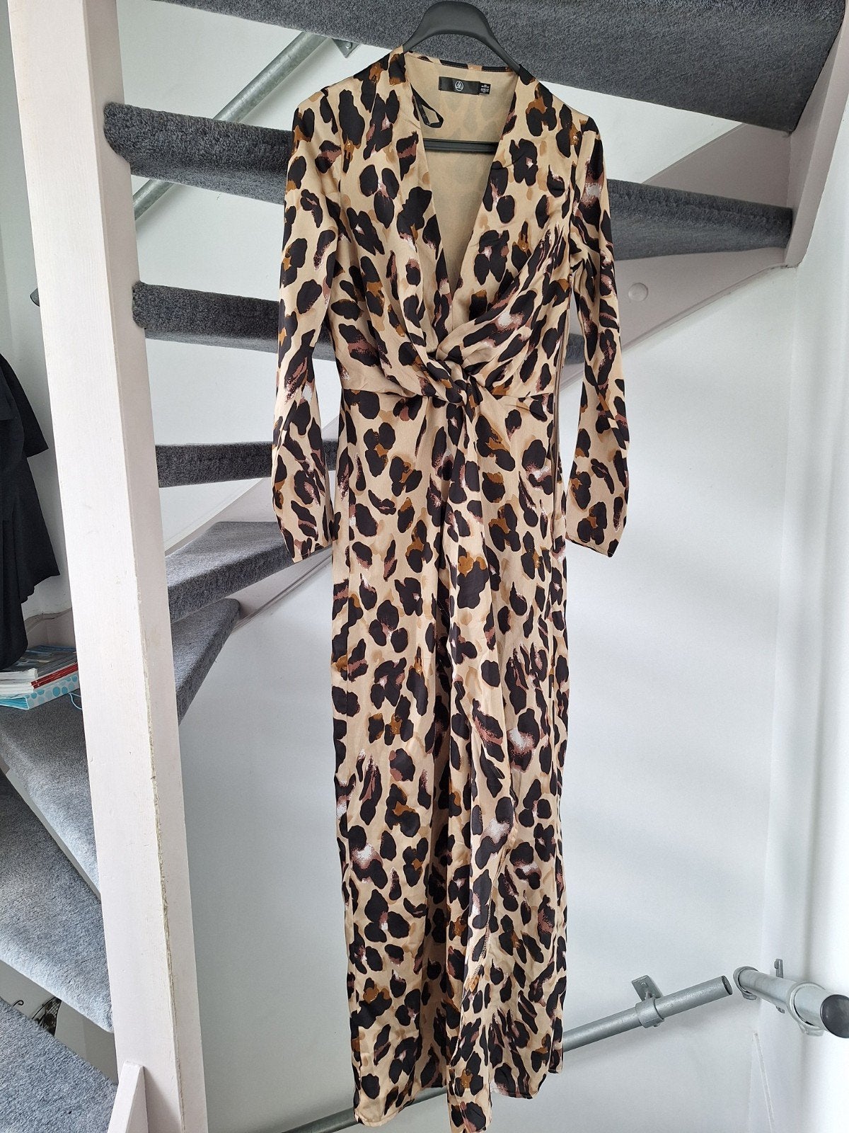Missguided Luipaardprint Maxi Jurk Maat 36, Kleding | Dames, Jurken, Ophalen of Verzenden