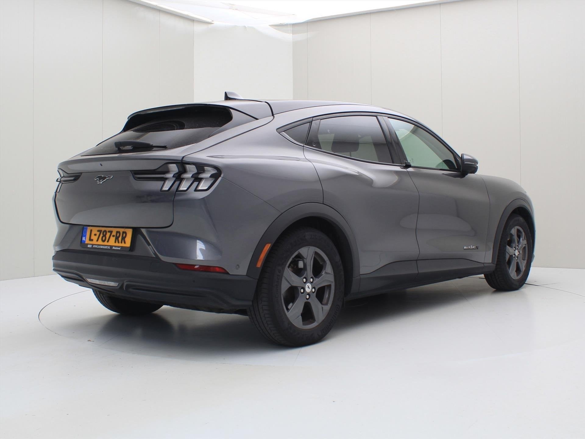 Ford Mustang Mach-E Extended Range 98kWh 286pk RWD 94.5% SoH, Auto's, Ford, Gebruikt, Mustang, SUV of Terreinwagen, Te koop