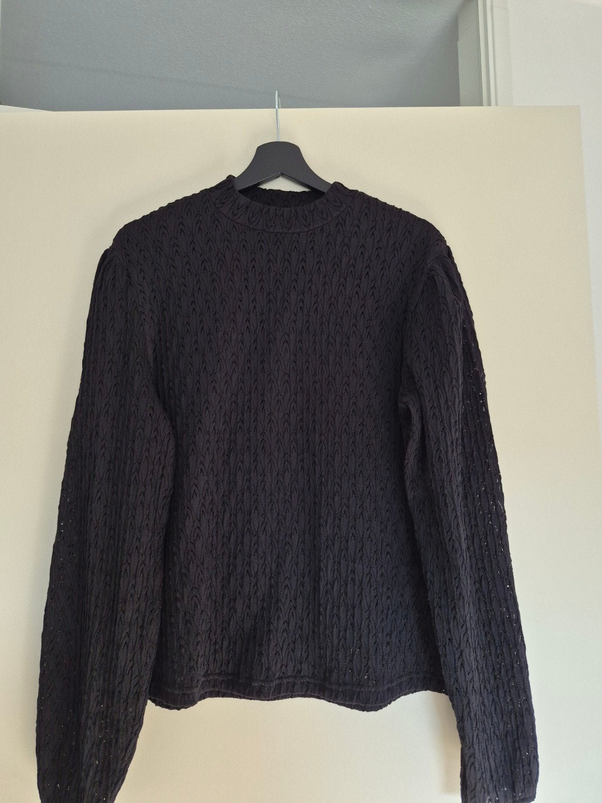 Mooie stevige stretch kanten blouse. Maat L, Kleding | Dames, Ophalen of Verzenden, Nieuw, Maat 42/44 (L), Zwart