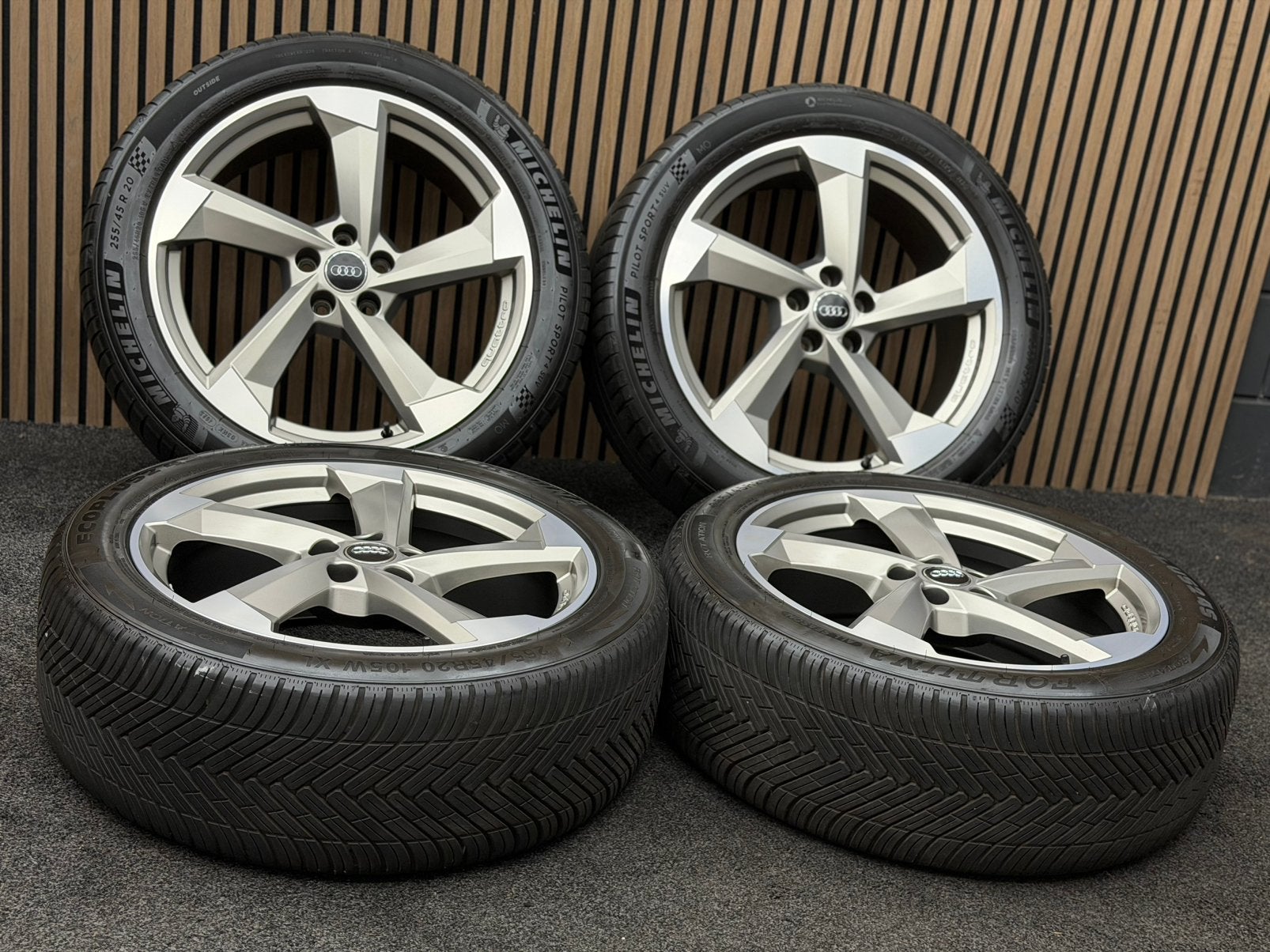 Originele 20 inch Audi Q5 SQ5 80A 5x112 ET39 66.5 255/45/20, Auto-onderdelen, Banden en Velgen, Ophalen, 255 mm, ., Banden en Velgen