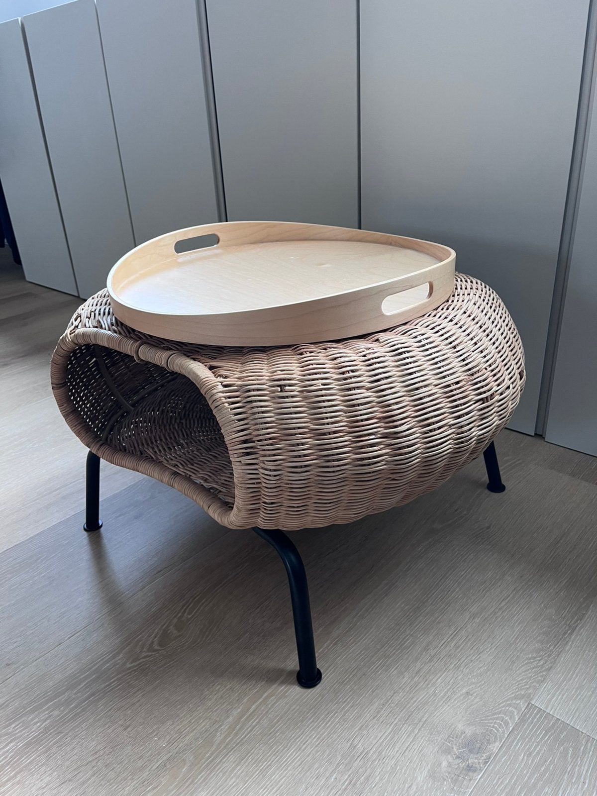 Ikea Gamlehult + dienblad, Ophalen, Riet of Rotan, Zo goed als nieuw, 50 tot 75 cm