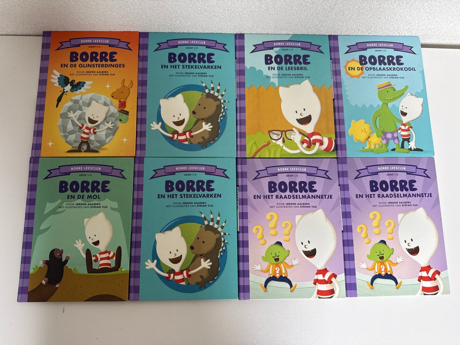 Borre Leesclub Boeken - Complete Set (8 stuks), Ophalen of Verzenden, Zo goed als nieuw, Fictie algemeen