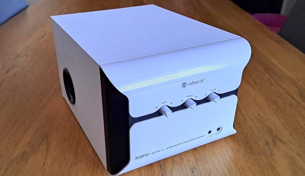 VELLEMAN PCSP101 Subwoofer , 25W ( heel goede staat ), Ophalen of Verzenden, Minder dan 60 watt, Overige merken