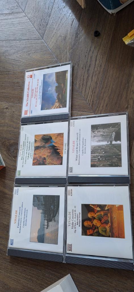 Vivaldi Berühmte Konzerte 5 cd's, Cd's en Dvd's, Cd's | Klassiek, Ophalen of Verzenden, Classicisme, Zo goed als nieuw, Overige typen