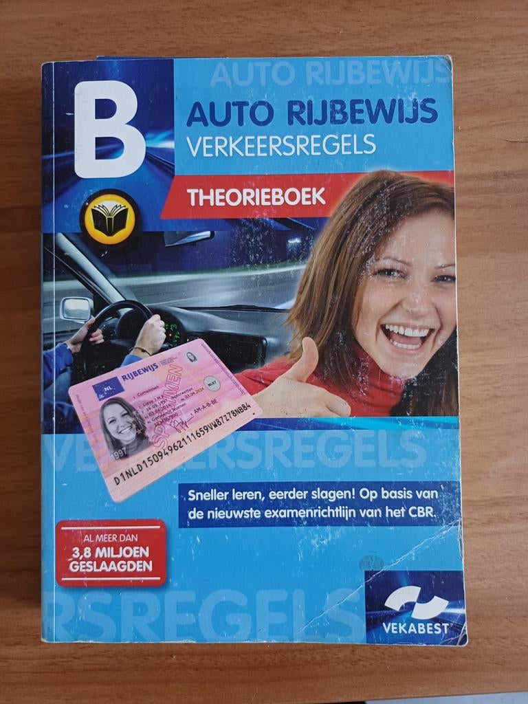 Theorieboek Auto Rijbewijs B - Verkeersregels, Boeken, Ophalen of Verzenden, Gelezen, Algemeen, Vekabest
