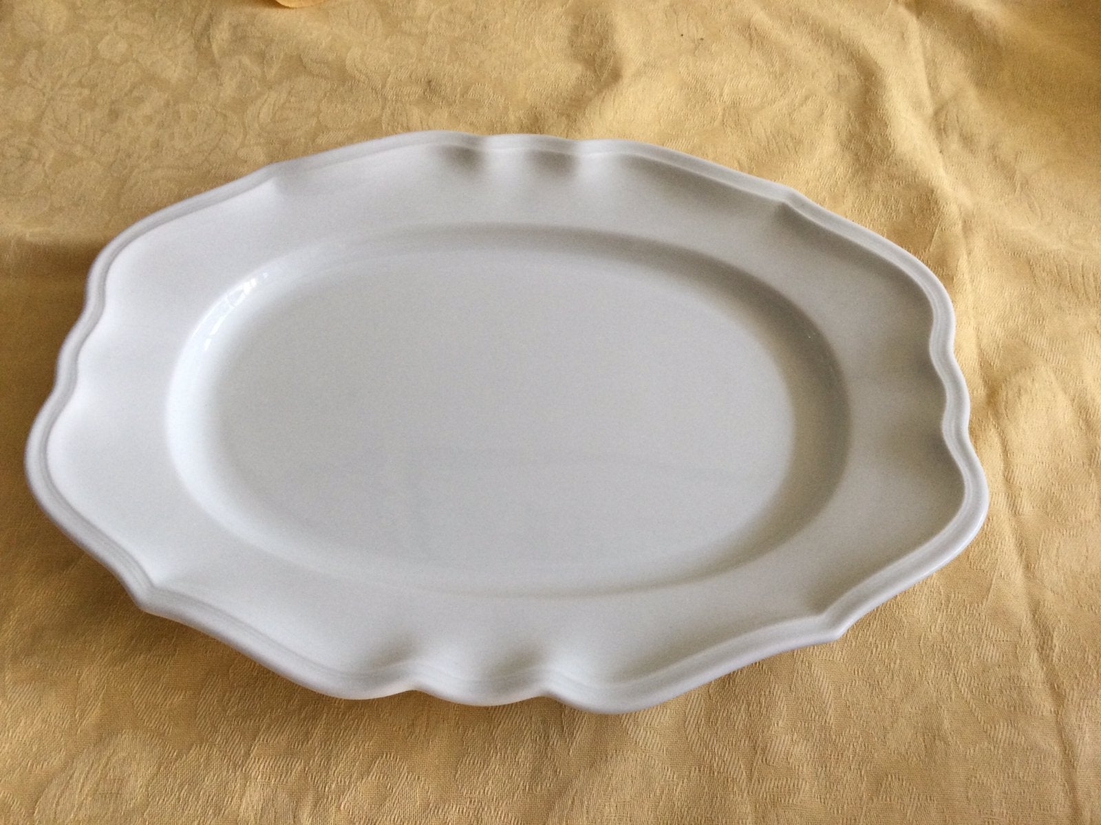 Villeroy en Boch Manoir ovale schaal l 36cm x 26,5cm br zgan, Ophalen of Verzenden