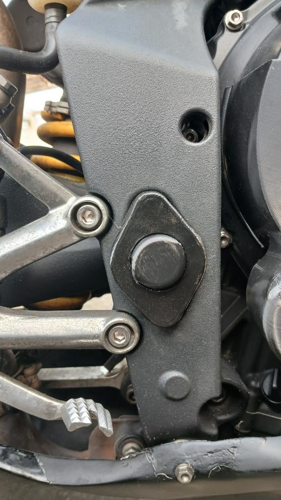 Triumph Daytona 675 frame bescherming afdek doppen, Motoren, Ophalen of Verzenden