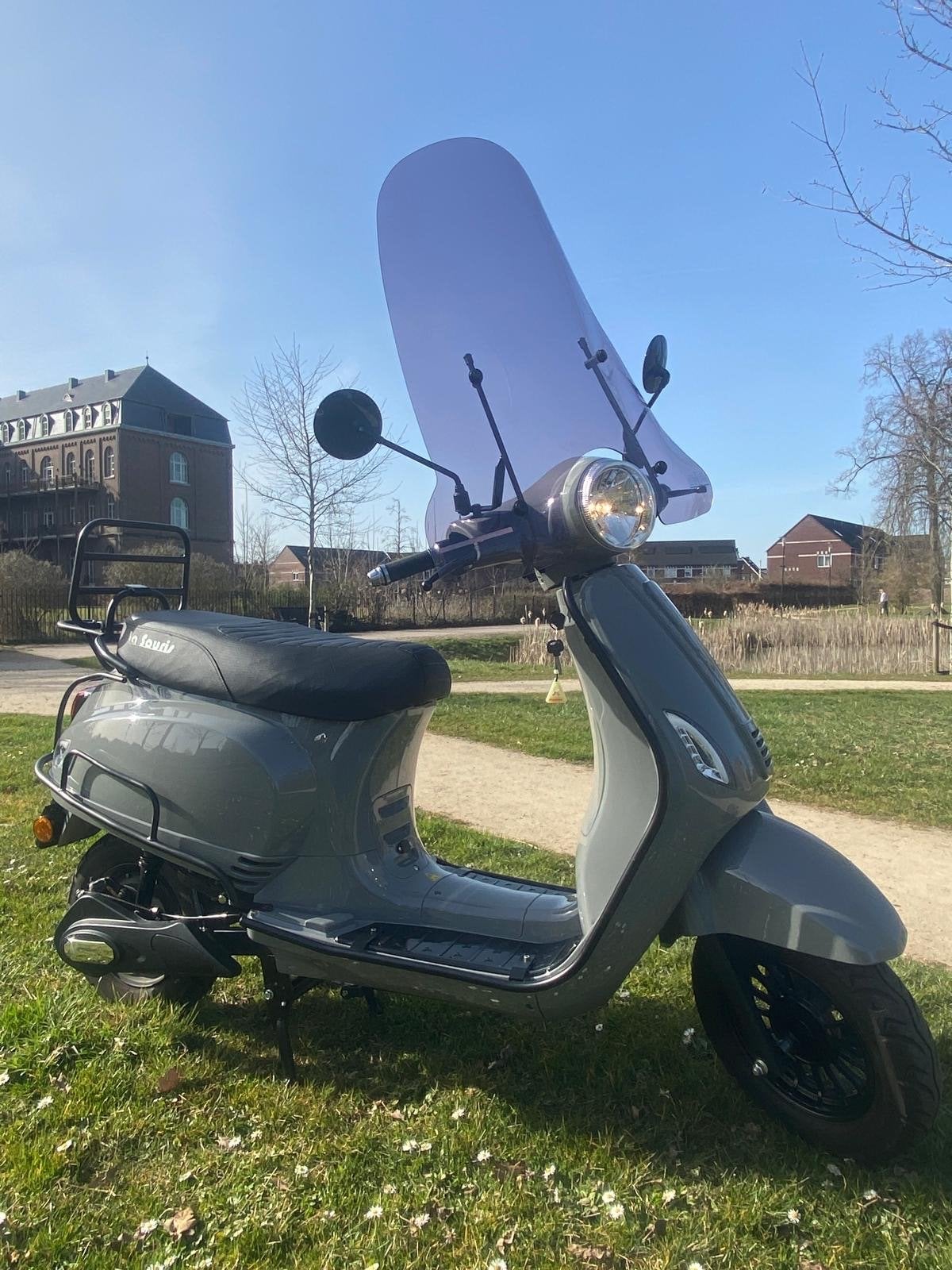 Elektrische  Scooter - Zo goed als nieuw, Ophalen, Zo goed als nieuw, Elektrisch, Overige merken