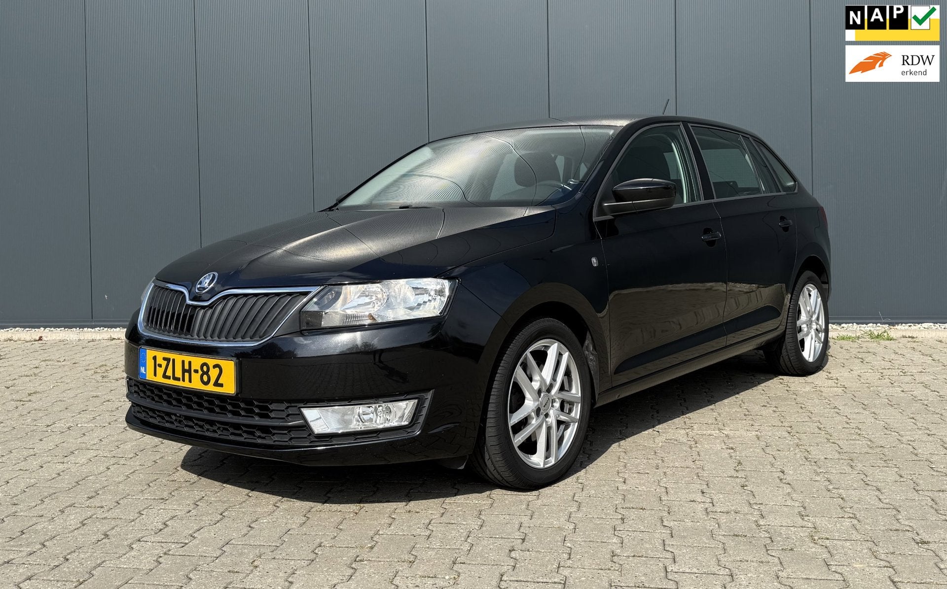 Skoda Rapid Spaceback 1.2 TSI Greentech Ambition Businesslin, Auto's, Voorwielaandrijving, Euro 5, Stof, Gebruikt