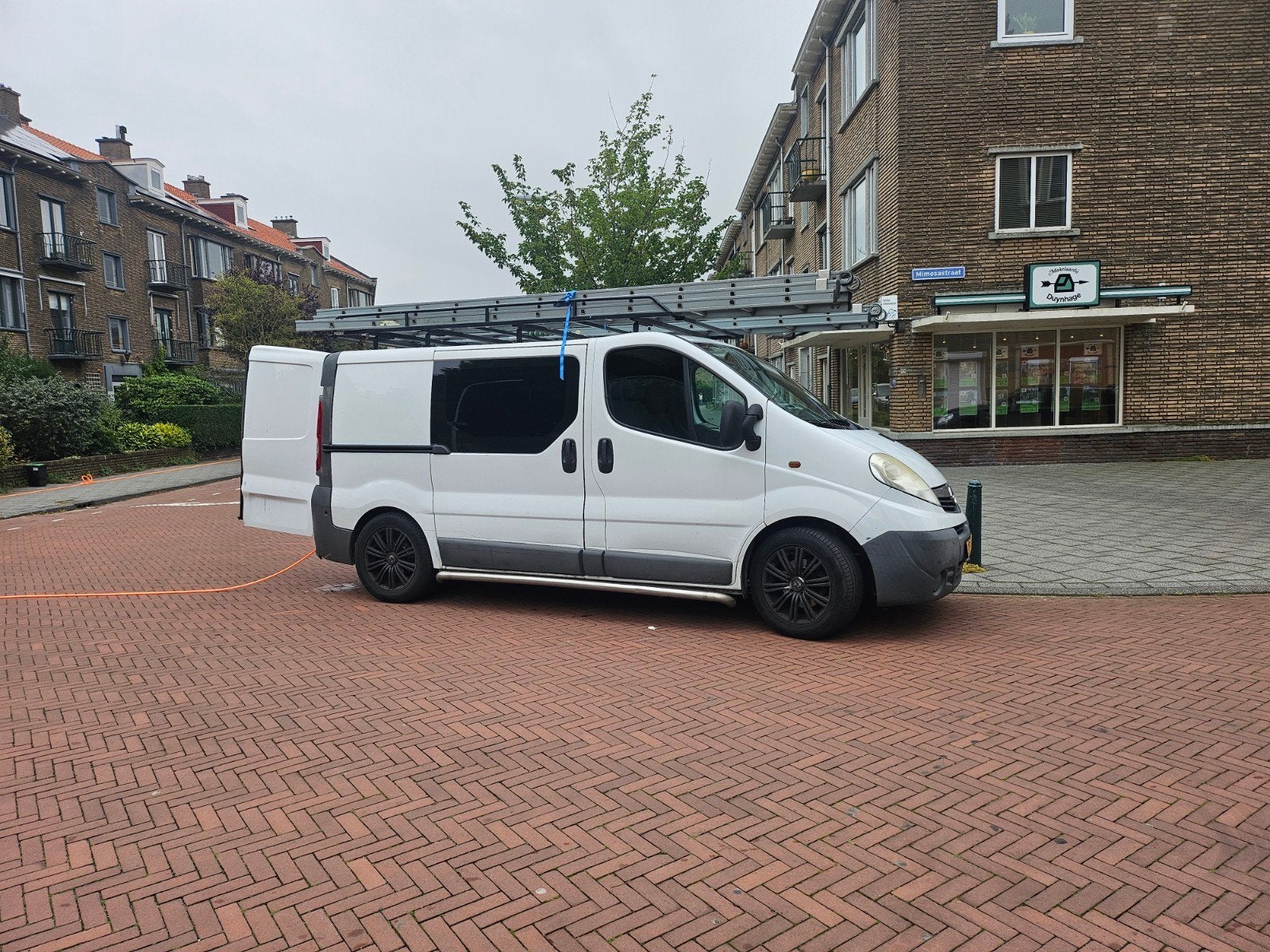 Opel Vivaro 2.0 D 66KW BV 2012, Auto's, 13 km/l, 1995 cc, 4 cilinders, Origineel Nederlands