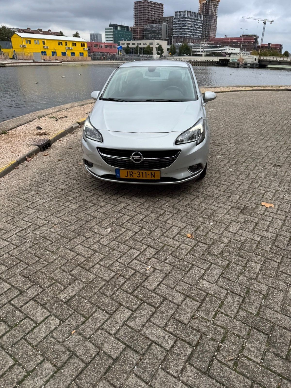 Foto 14 van Opel Corsa 1.4 66KW/90PK 5D 2016 Grijs