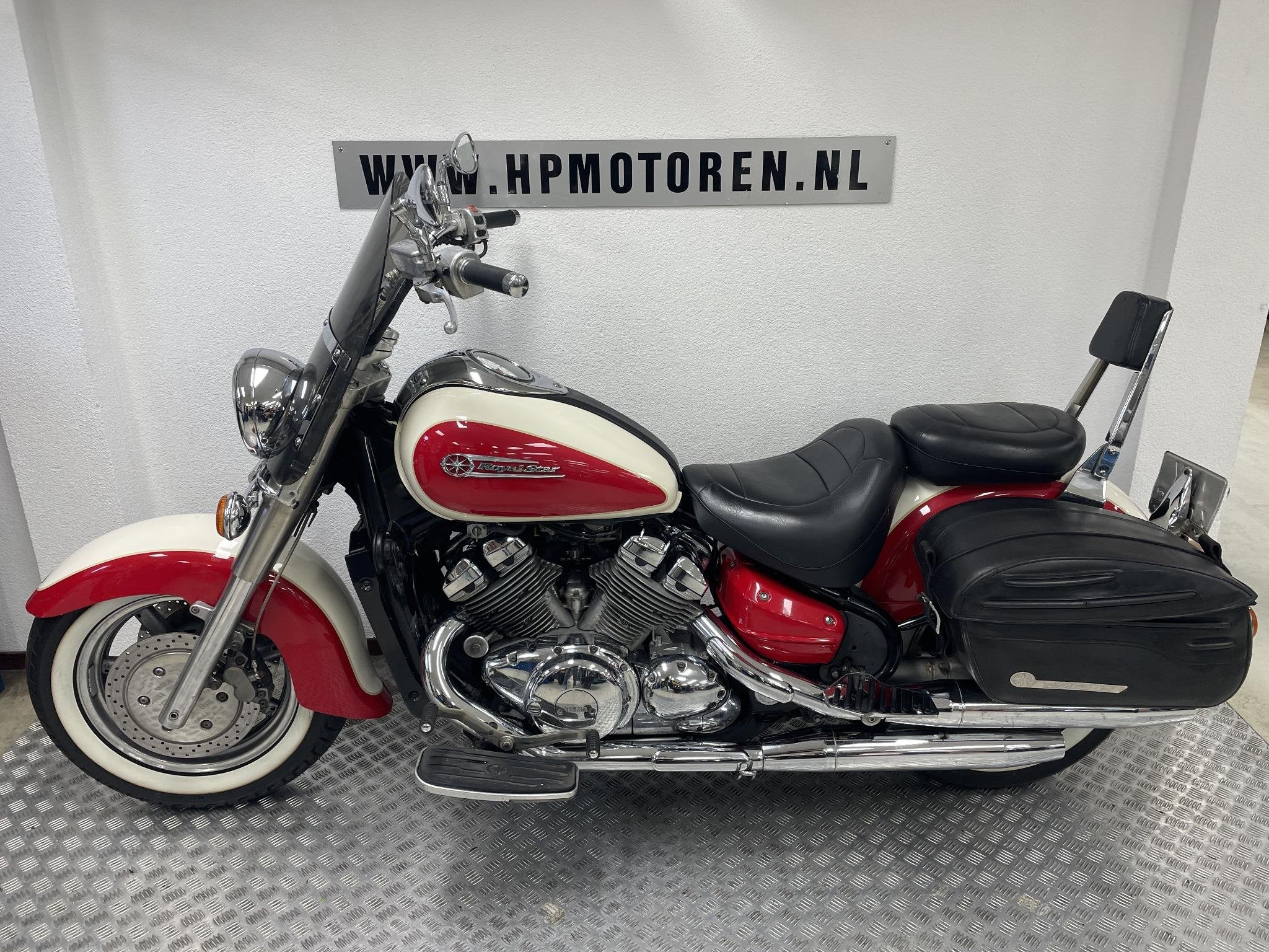 Yamaha XVZ 1300 A ROYALSTAR ROYAL STAR TOUR CLASSIC BOVAG, Info@yamaha-motor.eu, Chopper, Bedrijf, 1294 cc