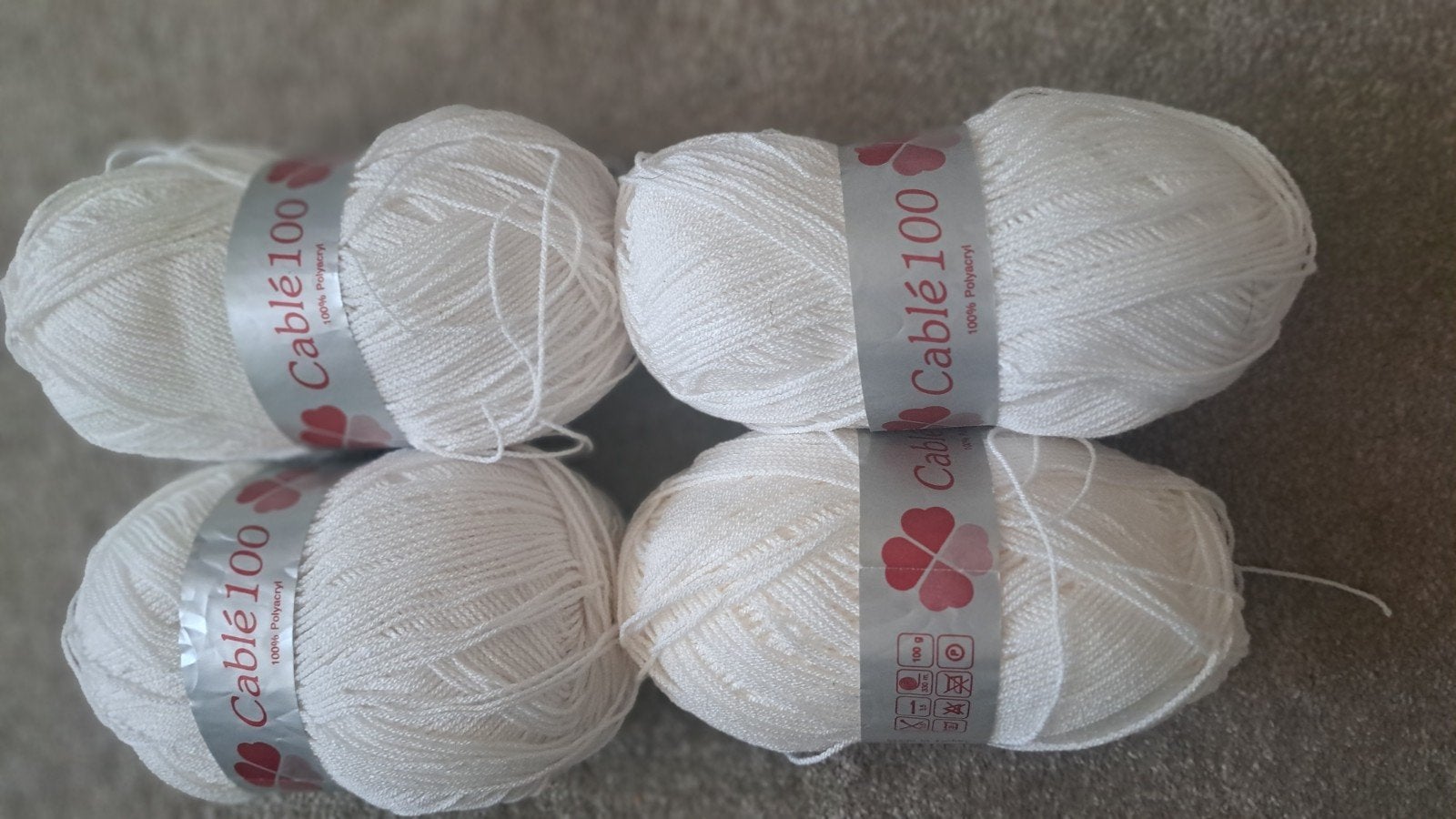 Cable Acryl Garen - 4 Bollen Brei- en Haakgaren, Hobby en Vrije tijd, Ophalen of Verzenden, Nieuw, Breien of Haken, Wol of Garen