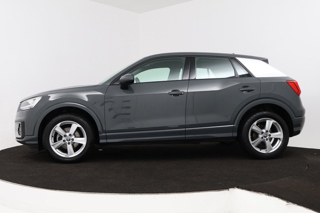 Audi Q2 30 TFSI S Edition (STOELVERWARMING, CRUISE CONTROL A, Auto's, Voorwielaandrijving, Stof, Gebruikt, 1200 kg
