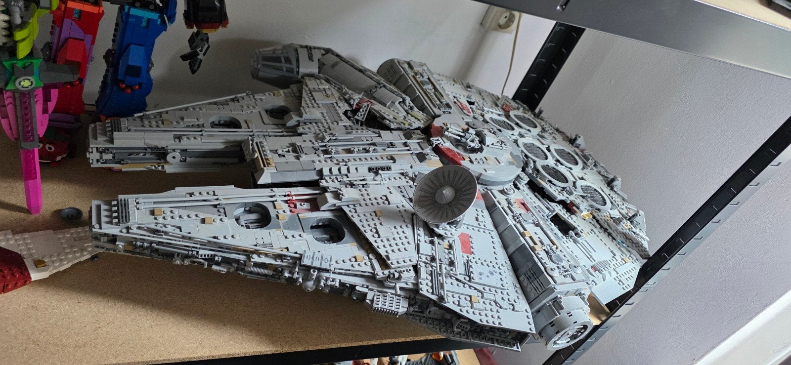 LEGO Millennium Falcon (95% compleet, zonder minifigs), Ophalen of Verzenden, Zo goed als nieuw, Overige merken