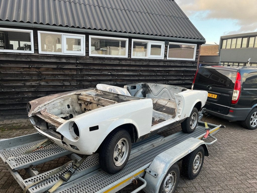 fiat 124 spider 2.0 injectie in  onderdelen, Ophalen, Fiat