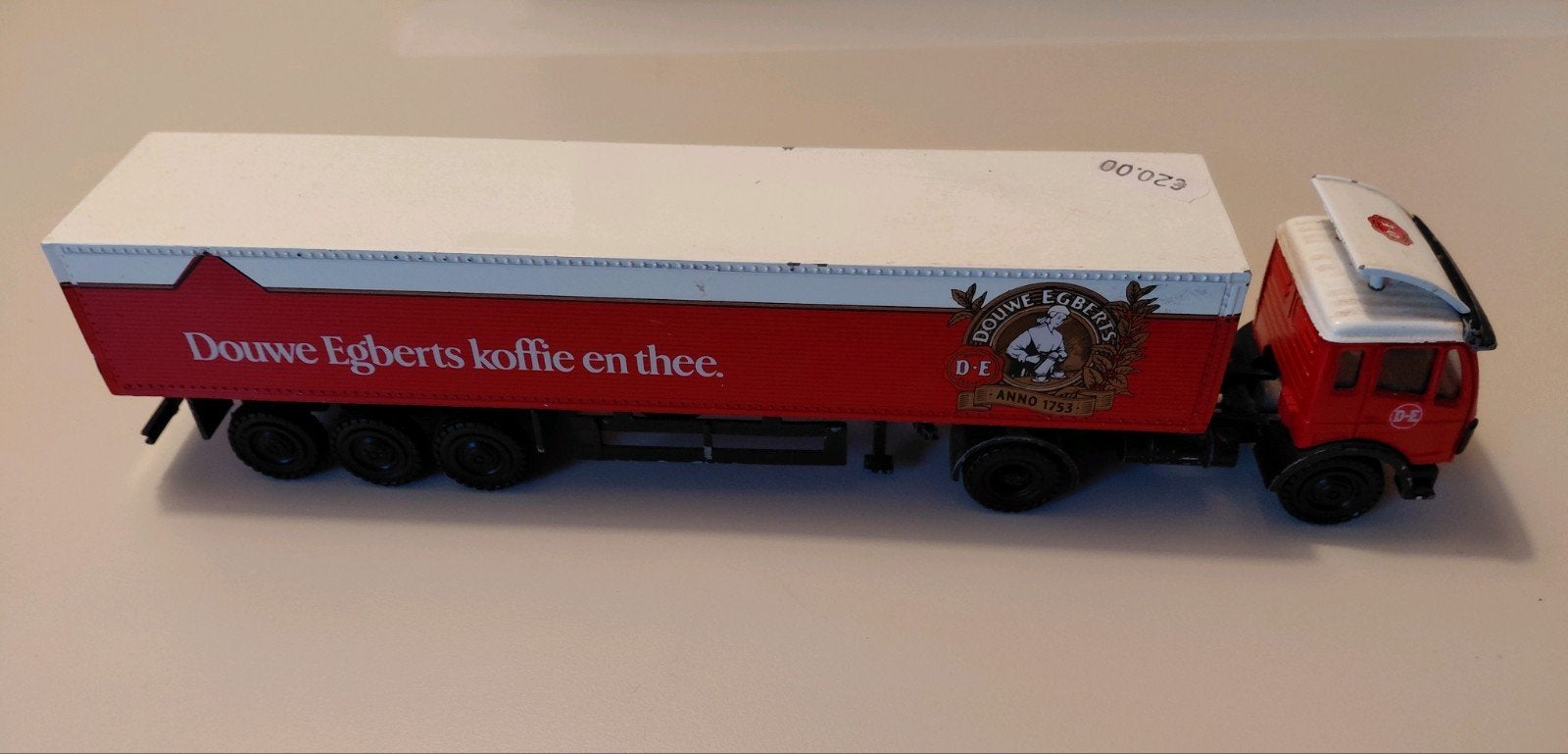 NZG Model Douwe Egberts vrachtwagen 1:50, Ophalen of Verzenden, Gebruikt, Bus of Vrachtwagen