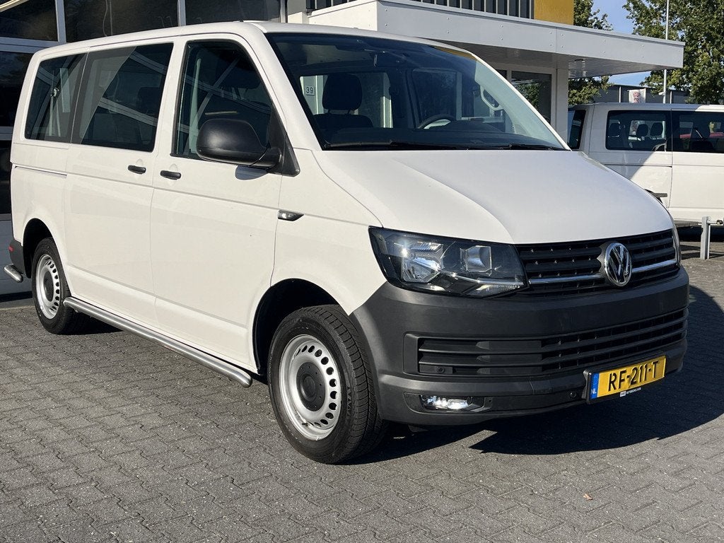Volkswagen Transporter Kombi 2.0 TDI DSG Automaat L1H1 Trend, Auto's, Volkswagen, Stof, Gebruikt, 150 pk, 255 €/maand