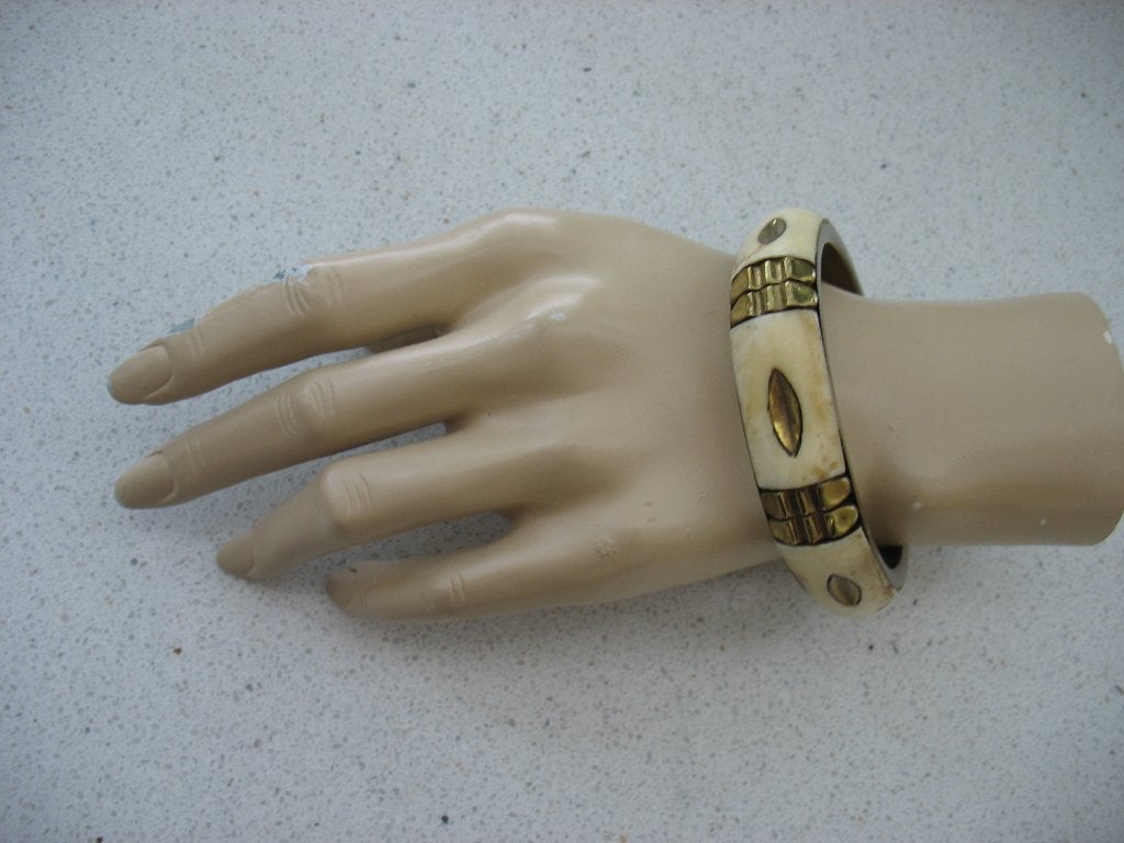 Armband Hoorn /Bot Etnisch Boho-Chic Tribal Zolderopruiming, Ophalen of Verzenden, Overige materialen, Armband