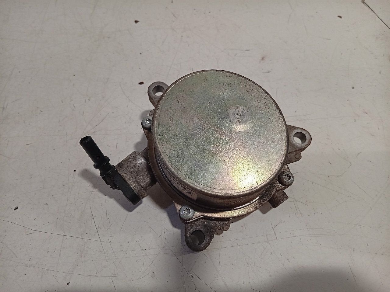 Vacuümpomp Fiat 500, Auto-onderdelen, Motor en Toebehoren, Onderdelen@venauto.nl, Van der Ven Autorecycling B.V., Gebruikt, Ettenseweg 76, 4706 PB Roosendaal, The Netherlands