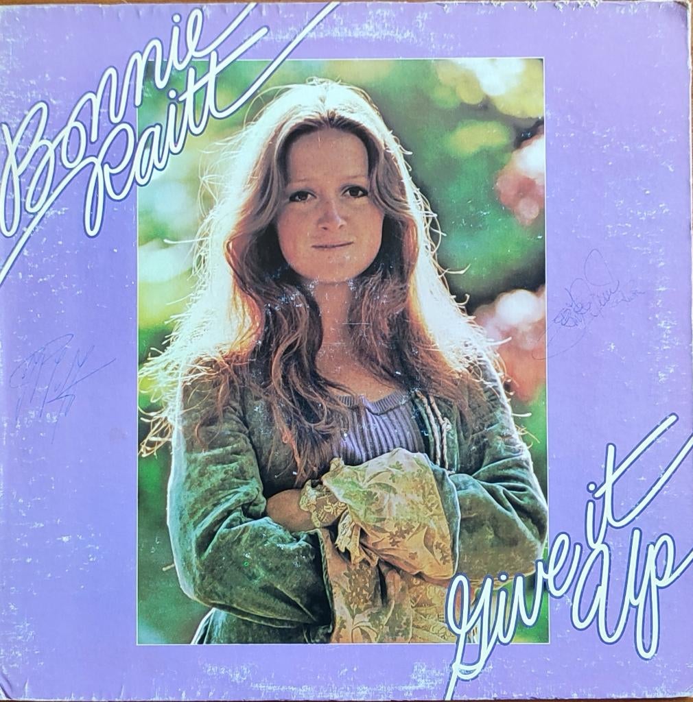 BONNIE RAITT - GIVE IT UP - VINYL, Ophalen of Verzenden, Gebruikt, 12 inch