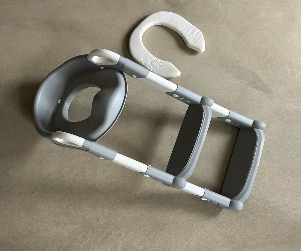 OVIRA Toilet Trainer - Grijs - 2-in-1 Potje en Opstapje, Ophalen, Zo goed als nieuw